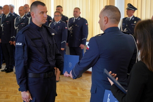 Ślubowanie nowych policjantów