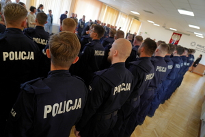 Ślubowanie nowych policjantów