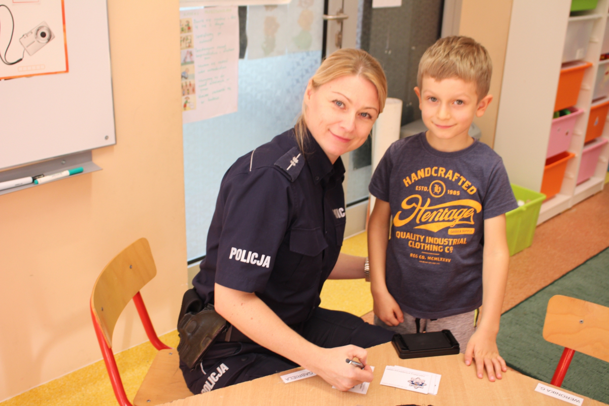Policjantki Z Wizytą W Szkole Wiadomości Kmp W Toruniu 5257