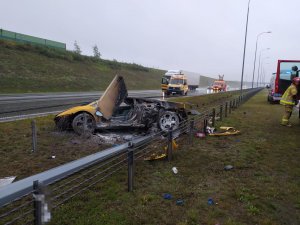 zdjęcia zrobione przez strażaków i policjantów na miejscu zdarzenia