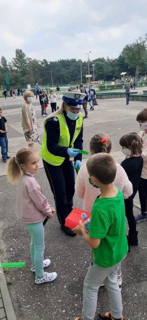 zdjęcia z akcji Bezpieczna droga do szkoły