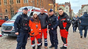 Policjanci zabezpieczają 32. WOŚP