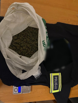 Zabezpieczona marihuana w worku