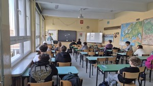 Zajęcia podczas których omawiane jest bezpieczeństwo w okresie ferii zimowych