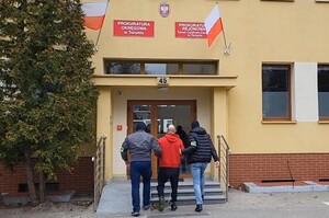 doprowadzenie do prokuratury